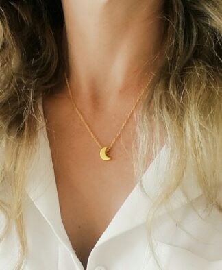 Idée cadeau soeur- collier lune