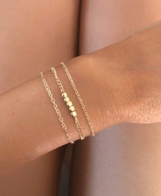 Bracelets tendance 2021- Bracelet Chaine Fine Dore