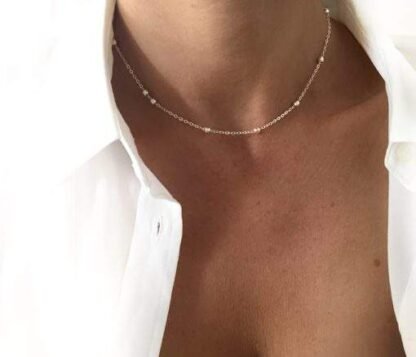 Collier tendance 2021- ras du cou argent