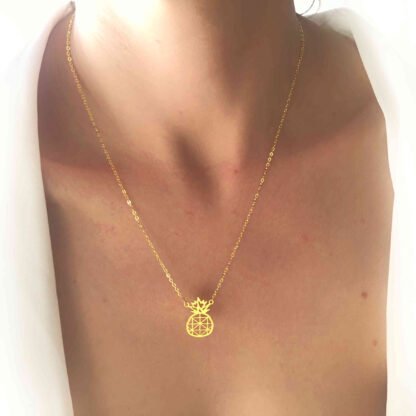 Collier tendance 2021- ananas dore