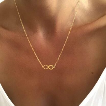 collier tendance 2022- infini