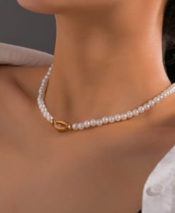 collier tendance ete 2022- coquillage perles