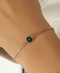 Bracelet fin pierre verte