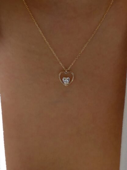 Collier a moins de 10 euros- petit coeur strass