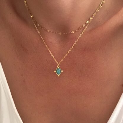 Collier multirangs pierre turquoise plaque or